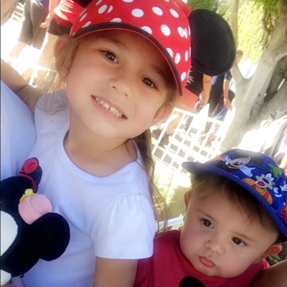 Meet your Posher, Mireya